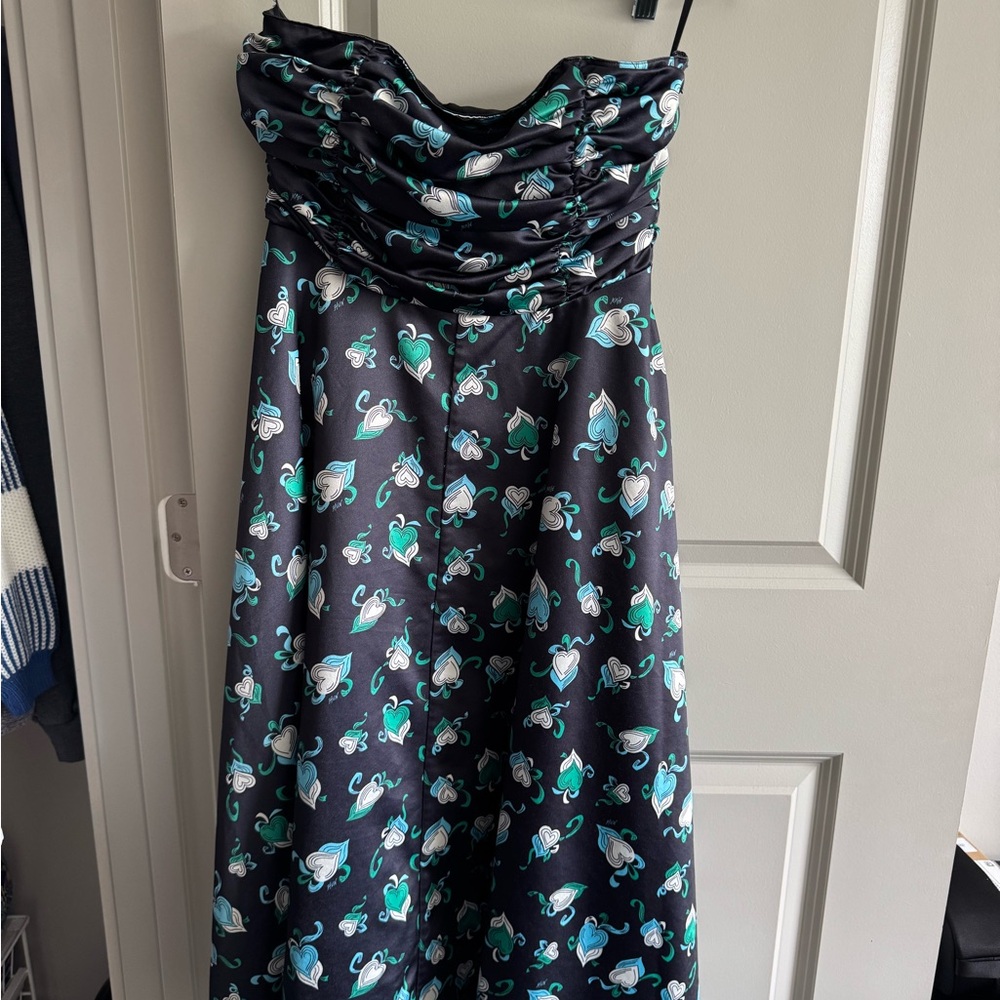 Elegant Black and Teal Midi Dress